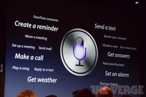 iOS 6 的第一項更新重點就是 Siri，史考特先快速說明目前 Siri 的相關應用