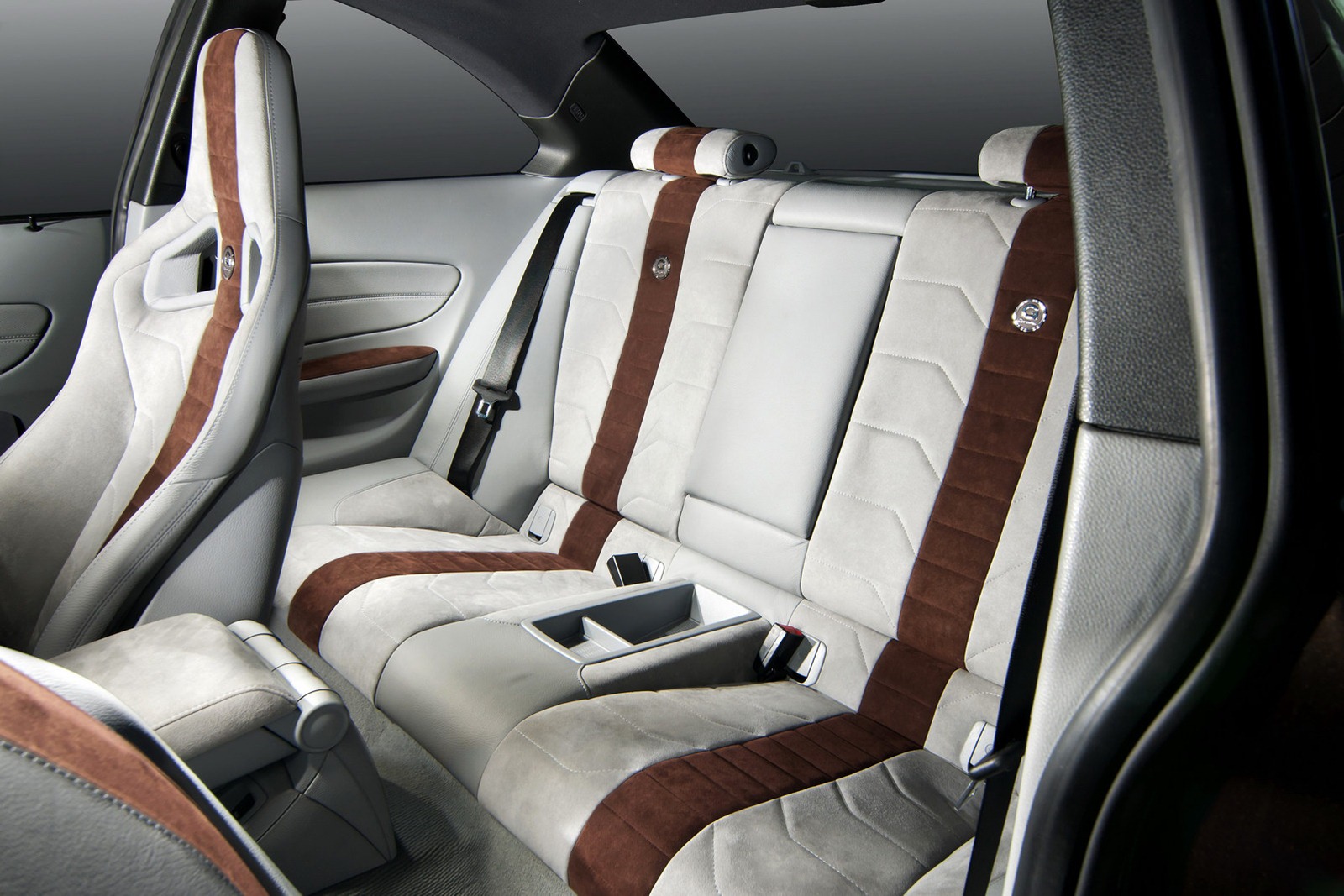 [G-Power-BMW-1-M-Coupe-V8-13%255B2%255D.jpg]