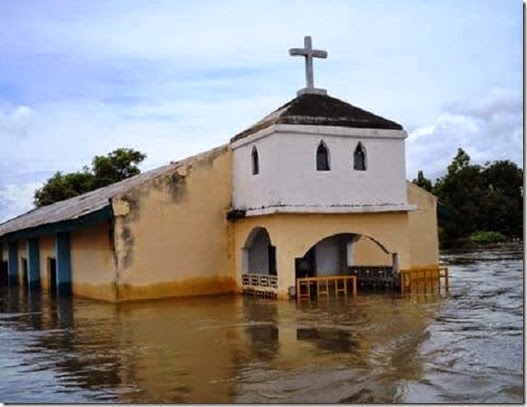 Pakistan Flooded Church 9-2014