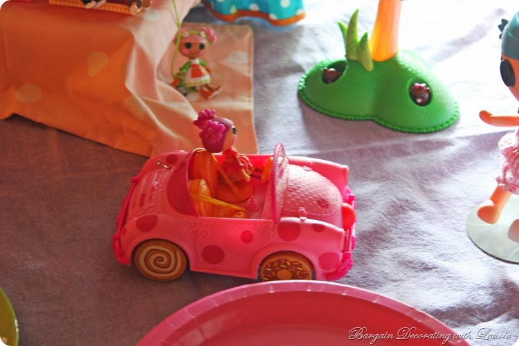 Lalaloopsy Party-Bargain Decorating with Laurie