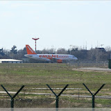 EasyJet auf dem Weg zur Parkposition