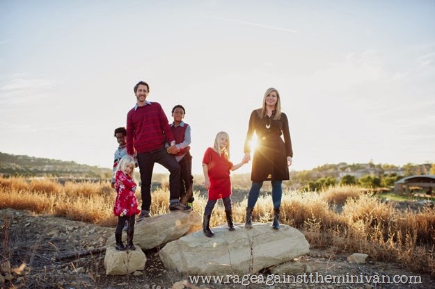 family on rocks posing (Medium)
