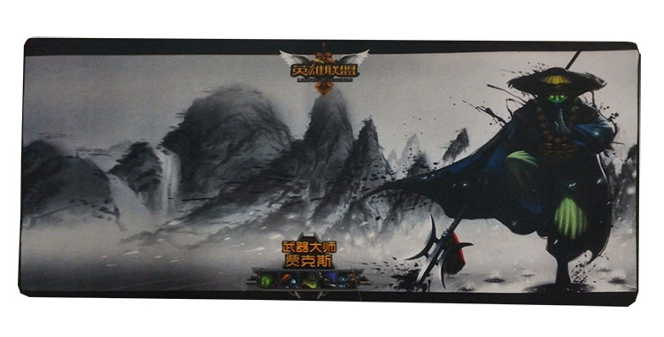 BÀN DI CHUỘT RAZER