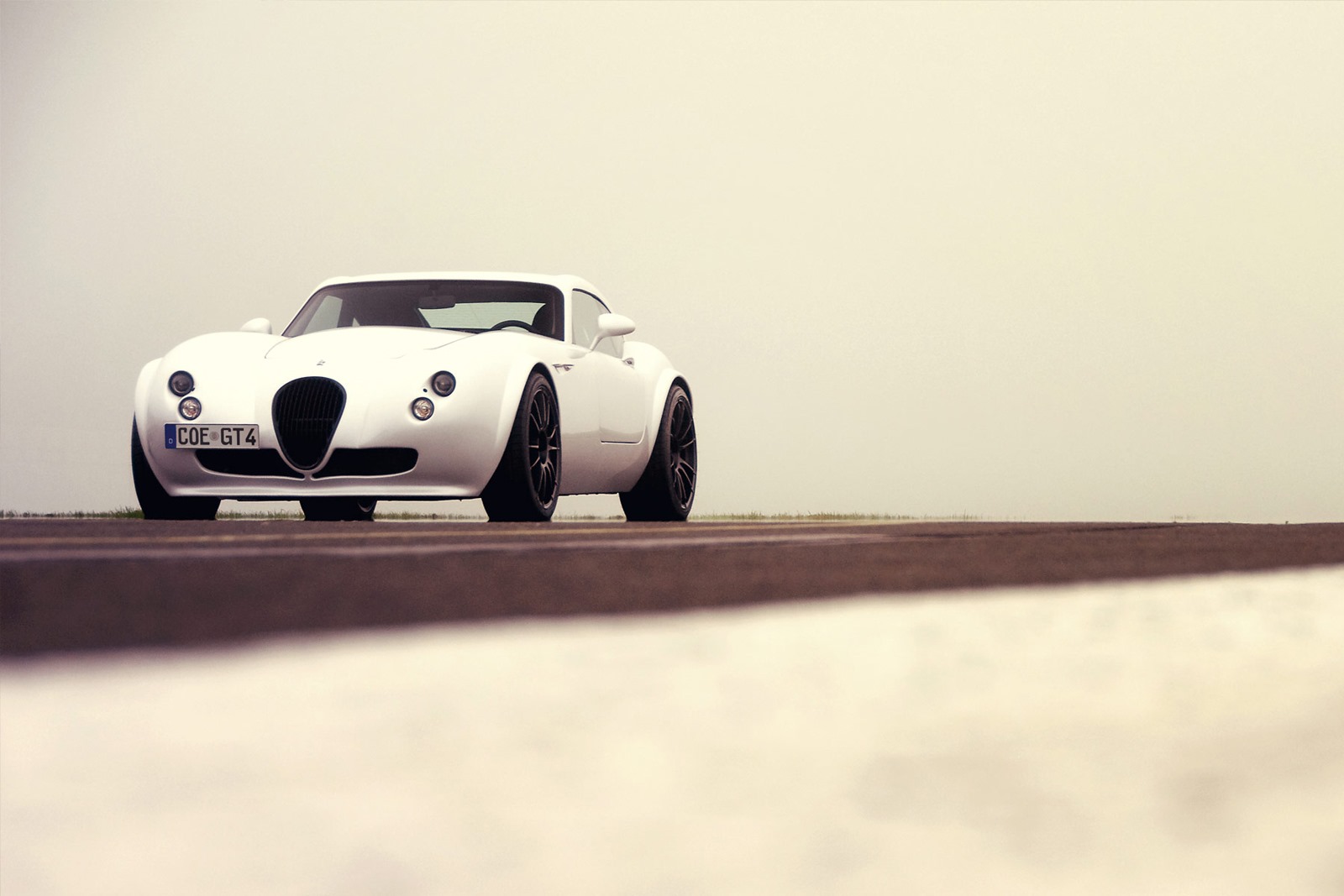 [Wiesmann-GT-MF4-1%255B3%255D.jpg]
