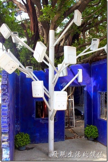 台南-西門路上司法宿舍群的藍晒圖2.0。信箱樹，上面有地點，可惜拍不太出來。