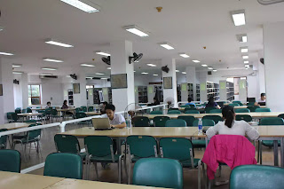 Một phòng đọc của Thư viện Quốc gia thưa vắng người đọc ngày 5-12. Một phòng đọc của Thư viện Quốc gia thưa vắng người đọc ngày 5-12.