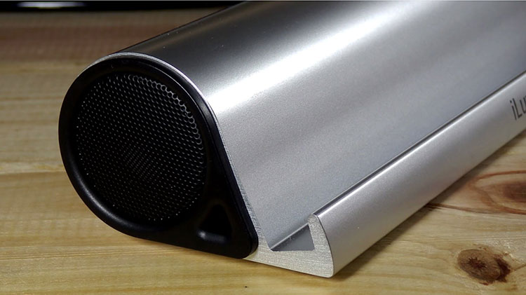 loa bluetooth iLuv isp245 mo'beats