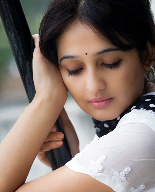 [tamil_actress_aavaana_image%255B4%255D.jpg]