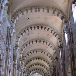 06.- Viollet le Duc. Recosntrucción de la Madelaine de Vezelay