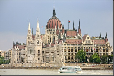 The_Hungarian_Parliament_Building_from_the_Danube_(5995598253)