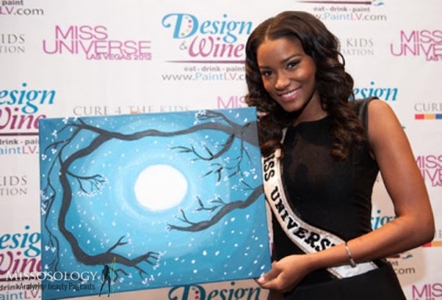 miss_universe_2012_Charity_48.jpg