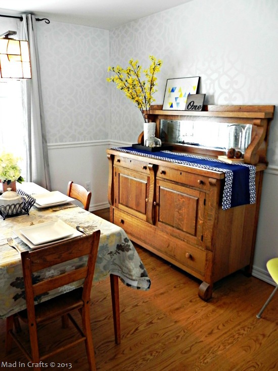 [tone-on-tone-stenciled-walls3.jpg]