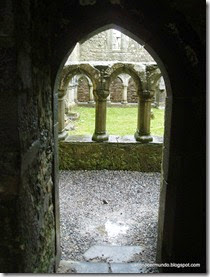 Connemara. Headford. Ruinas del convento Ross Errilly - P5081029