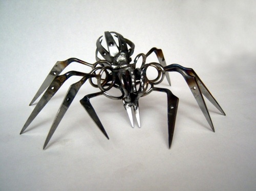 locke-Scissor-Spider-2