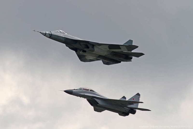 T-50-PAK-FA-Fifth-Generation-Fighter-Aircraft-MiG-29M2-Russia-04