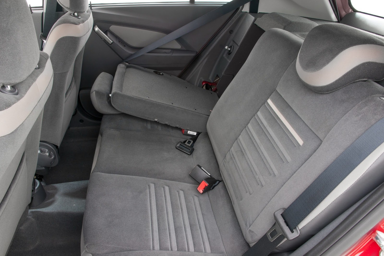 [2014-Chevrolet-Agile-75%255B2%255D.jpg]