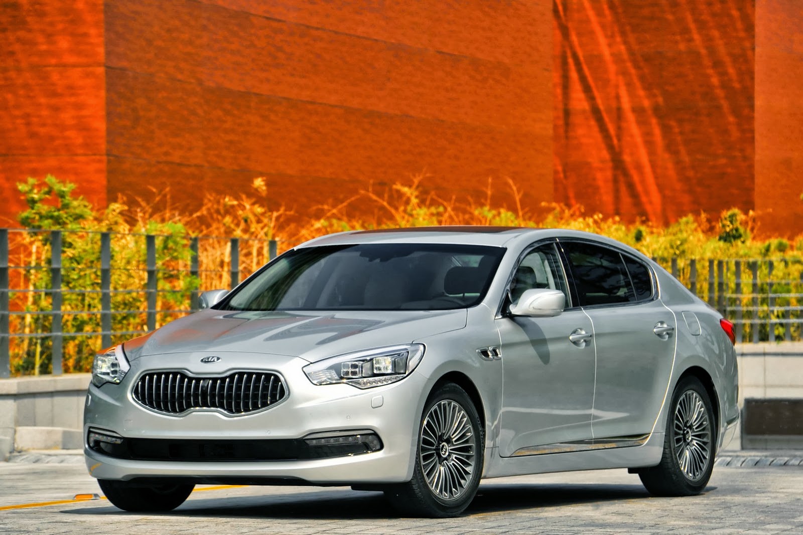 [Kia-K9-Quoris-21%255B2%255D.jpg]