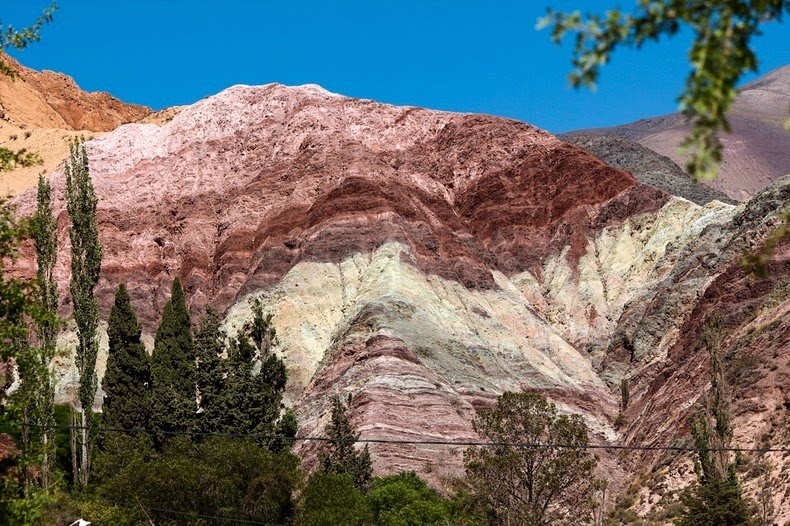 cerro-de-los-siete-colores-2