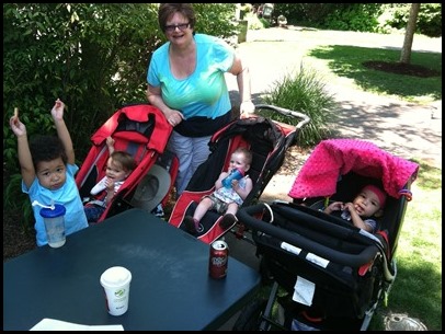 Holly with 4 grandkids2