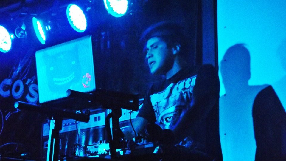 [539024_4280046733218_1840345840_n%255B3%255D.jpg]