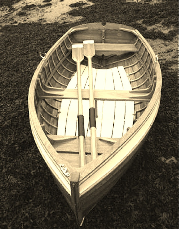 wooden boat MJ Lewis