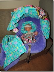 Modest Mommies: Infant Carseat going home