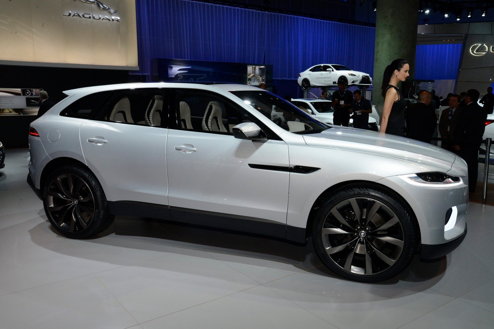 [2013-Los-Angeles-Auto-Show-131%255B2%255D.jpg]