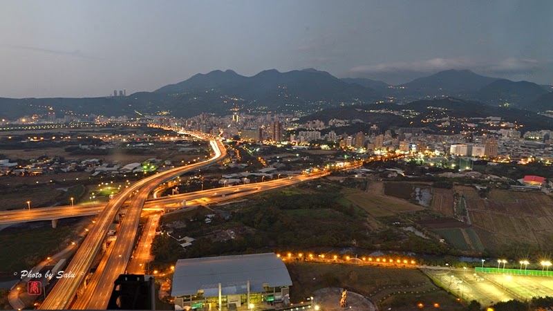 台北 北投焚化爐 關渡平原 社子大橋 夜景