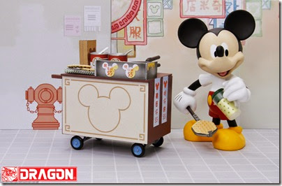 Mickey selling Hong Kong Waffle 02