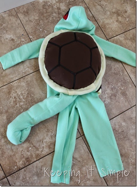 DIY Pokemon Squirtle Costume (13)