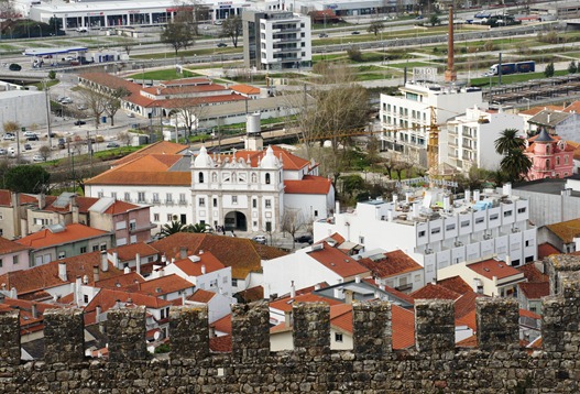 Portugal - Pombal - vista da cidade a partir da torre de menagem do castelo-Glória Ishizaka