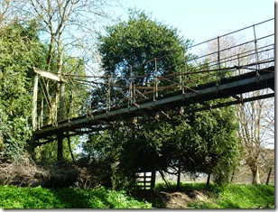 mini suspension bridge
