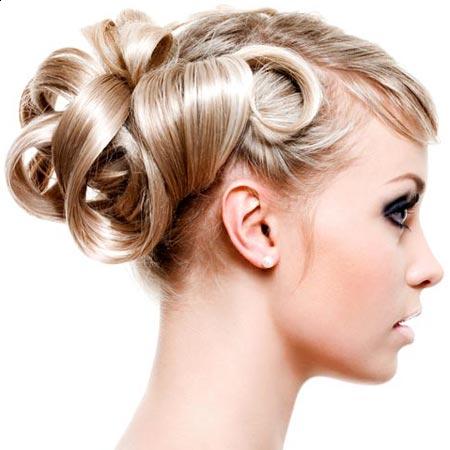 Hairstyles on Prom Hairstyles Curly Updos