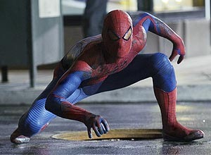 [Aranha%2520e%2520lagarto%2520s%25C3%25A3o%2520inimigos%2520como%2520no%2520filme%2520do%2520her%25C3%25B3i%255B1%255D.jpg]