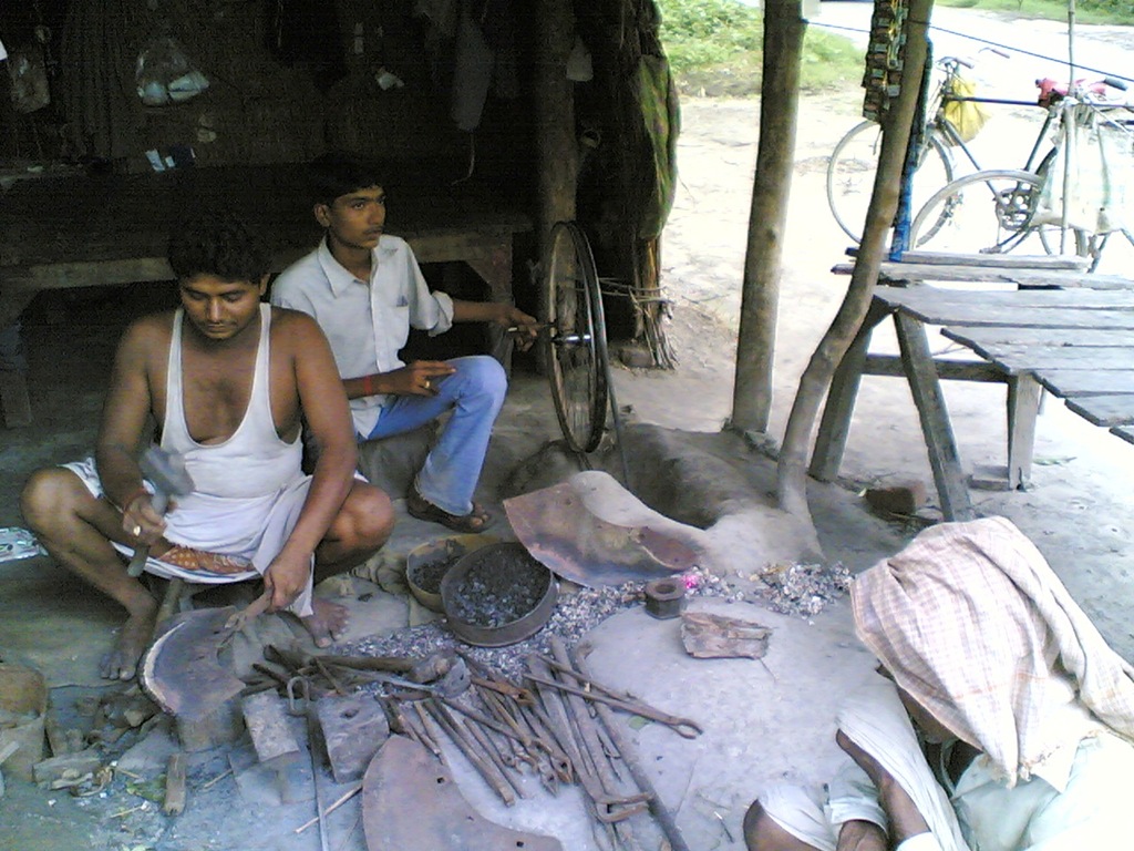 [lohar%255B4%255D.jpg]