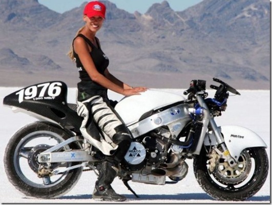 girls-motorcycles-hot-96628b