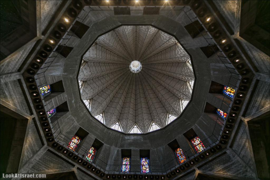 LookAtIsrael.com - Фото путешествия по Израилю | Церковь Благовещения в Назарете | Basilica of the annunciation in Nazareth
