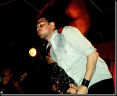 36185_1684505715348_1318776343_1785302_123593_n