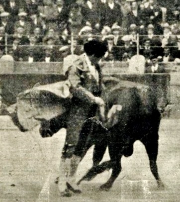 1923-10-21 The Times Chicuelo con un Miura