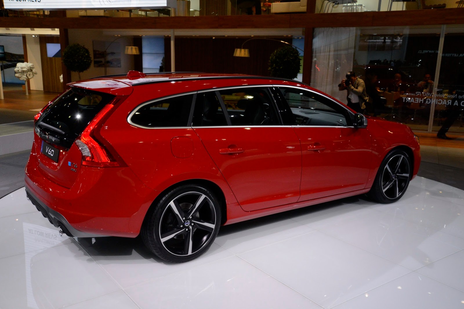 [2013-Los-Angeles-Auto-Show-398%255B2%255D.jpg]