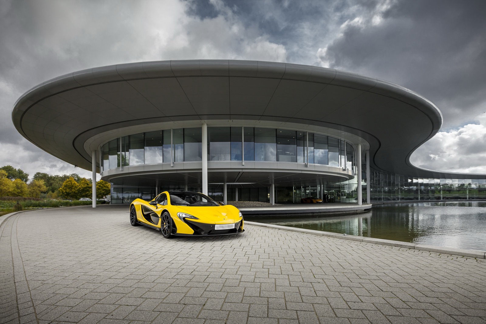 [McLaren-P1-8%255B2%255D.jpg]