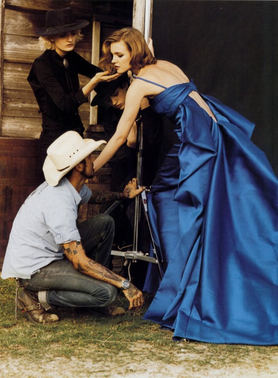 [vogue%252Bitalia%252Bmarch2008%252Bnatalia%252Bvodianova%252Bbruce%252Bweber%252B2%255B4%255D.jpg]