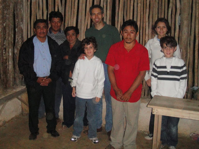 The kids and I posing with Pastor Tomás Reyes (back left) and some of the members of his church.