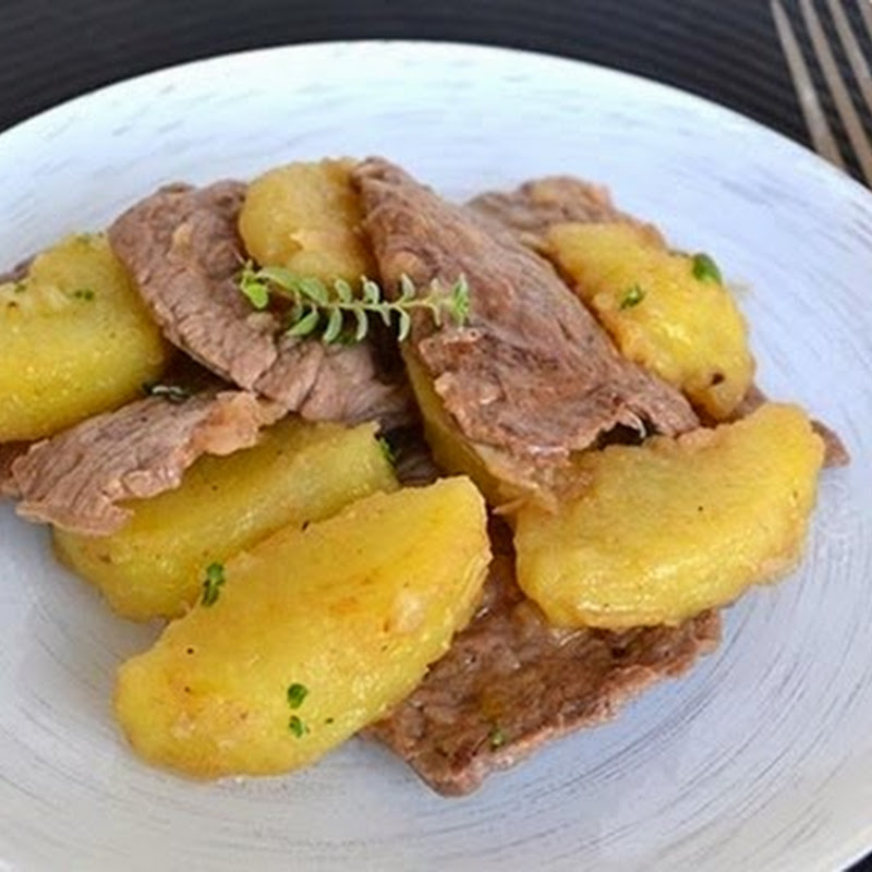 Κρέας με πατάτες