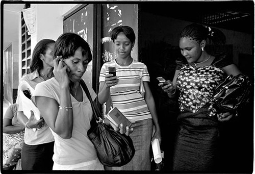 [betty_press_10%2520copy%255B4%255D.jpg]