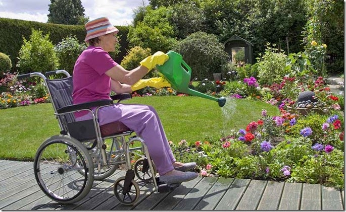 Disabled_gardening_w[1]