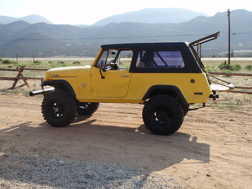 Jeepster Commando Club