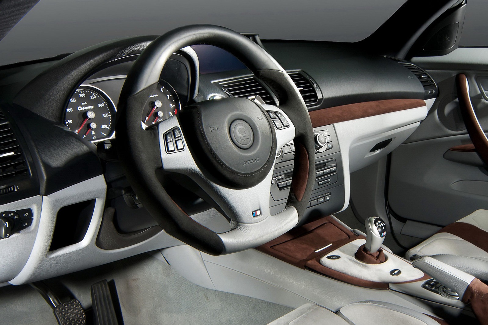 [G-Power-BMW-1-M-Coupe-V8-17%255B2%255D.jpg]