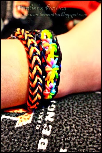 Totally Awesome Rubber Band Jewelry 