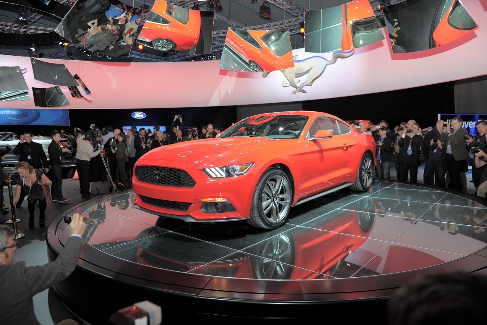 [2015-Ford-Mustang-Live-82%255B2%255D.jpg]